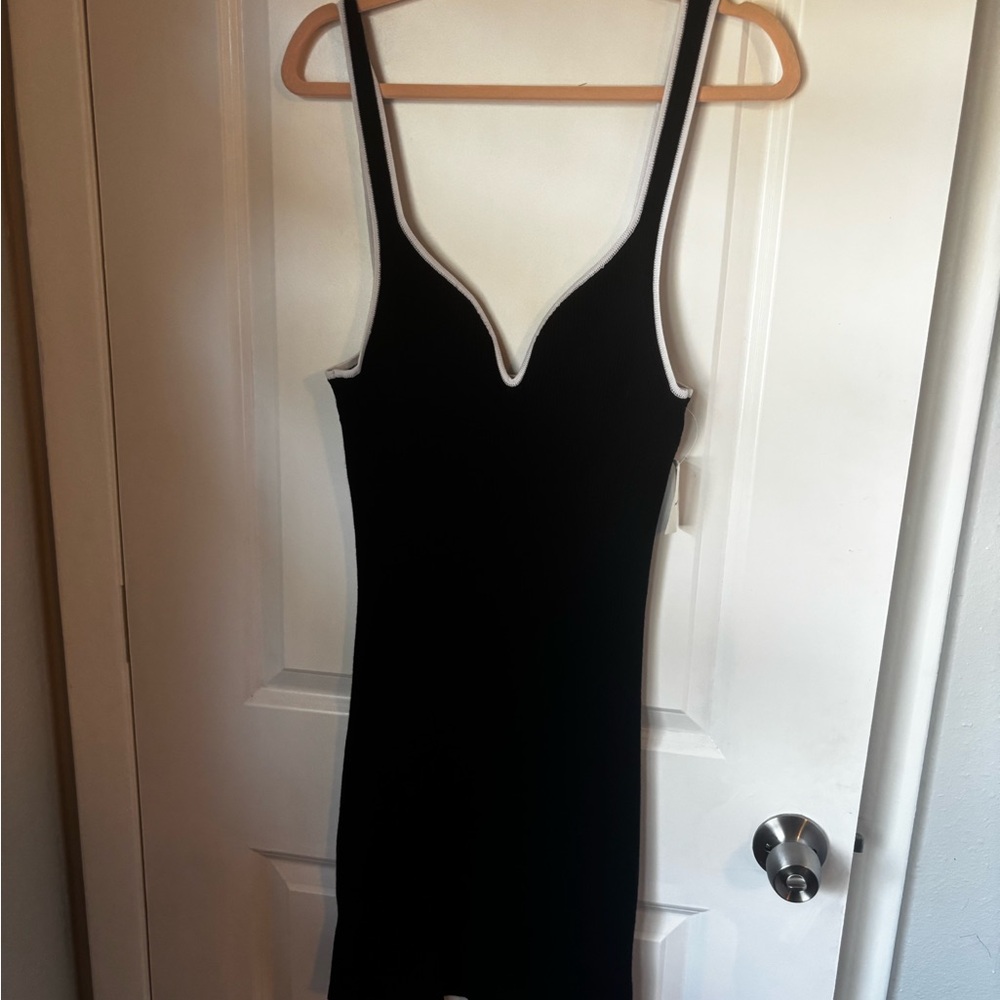 Abercrombie & Fitch Black Sheath Mini Dress Sweetheart Neckline